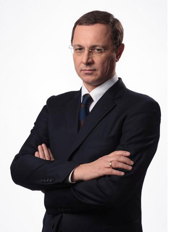 Олег Богданов